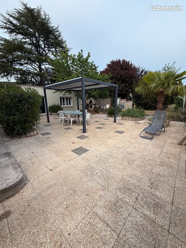 Maison à vendre, 185m², Saint-Yrieix-sur-Charente