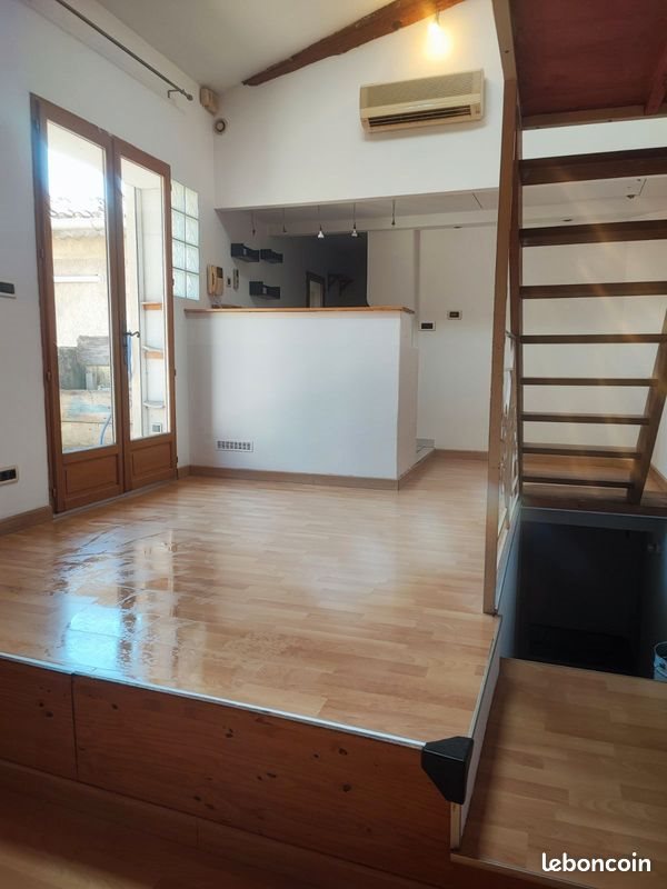 Maison à louer, 71m², Châteauneuf-de-Gadagne