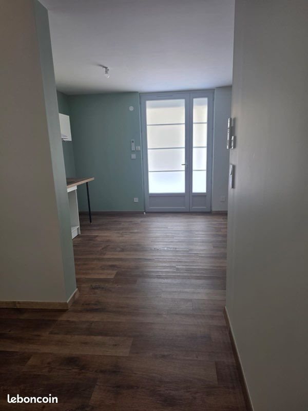 Appartement à louer, 26m², Saint-Amand-Montrond
