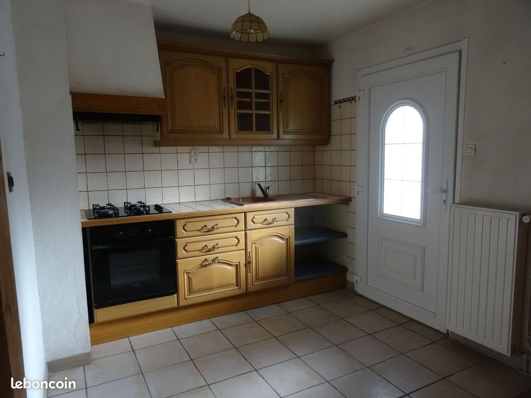 Maison à louer, 90m², Espéraza