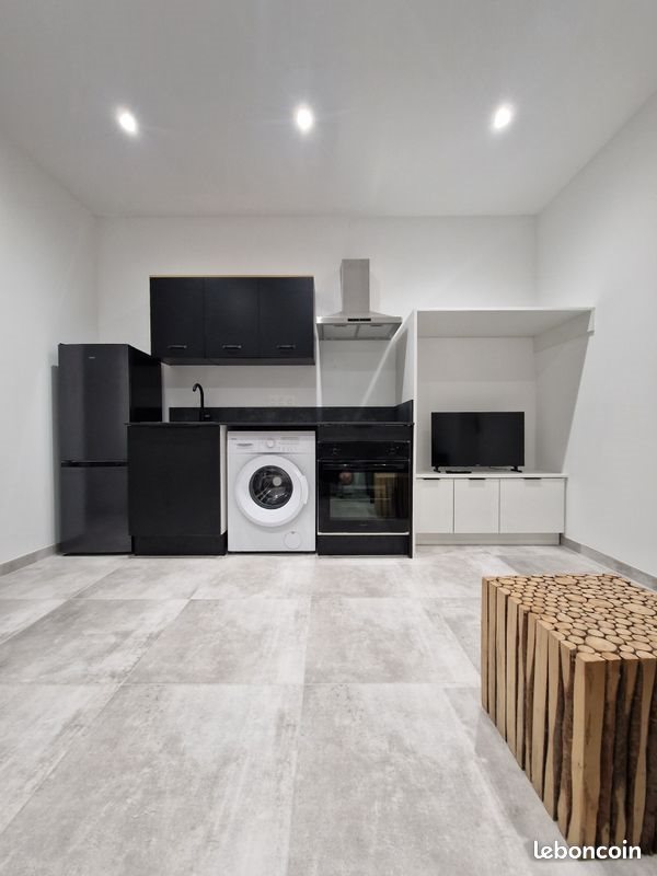 Appartement à louer, 25m², Sète