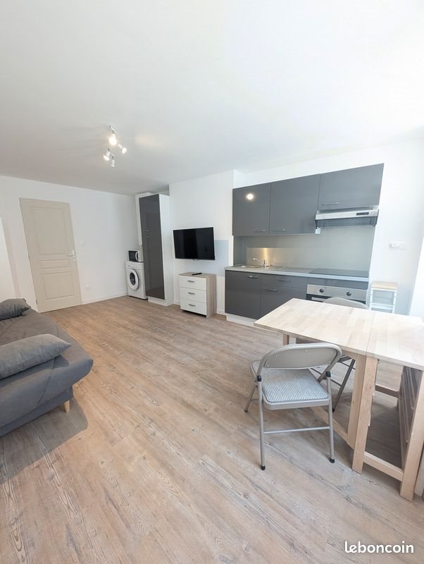 Appartement à louer, 18m², Poligny