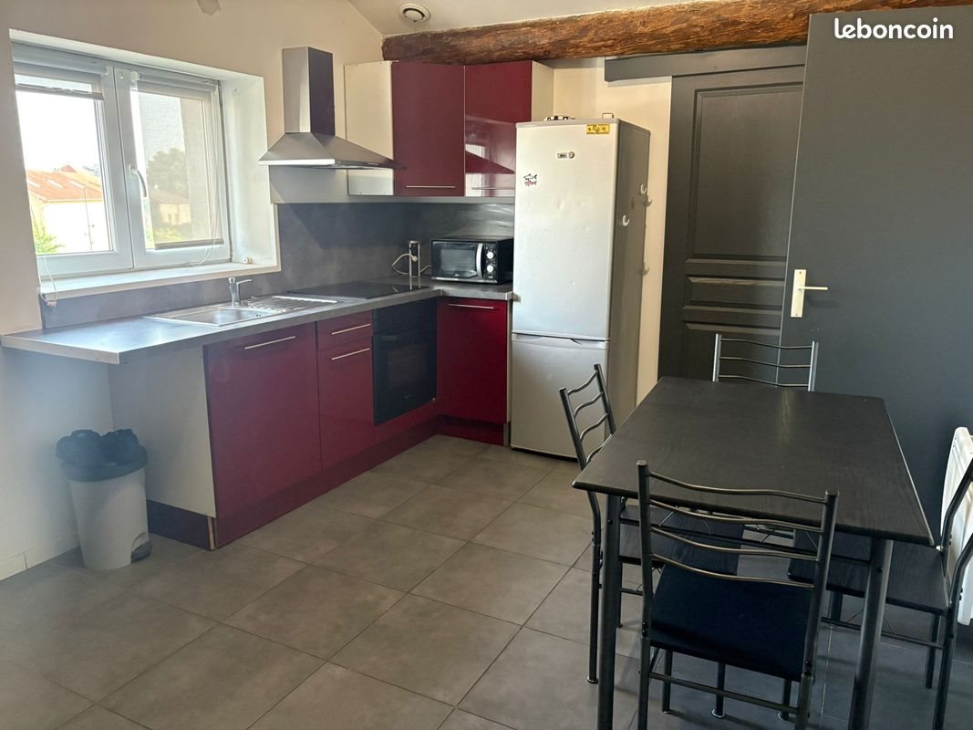 Appartement à louer, 34m², Réalmont