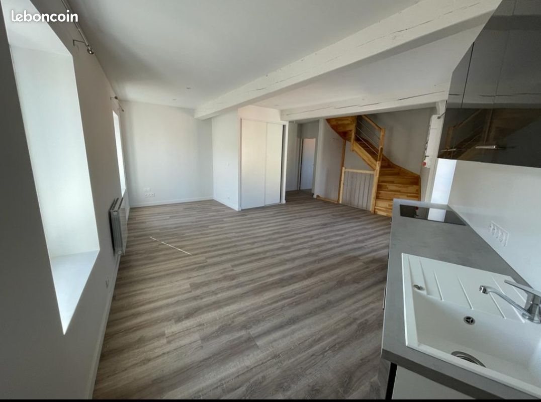 Appartement à louer, 80m², Thoissey