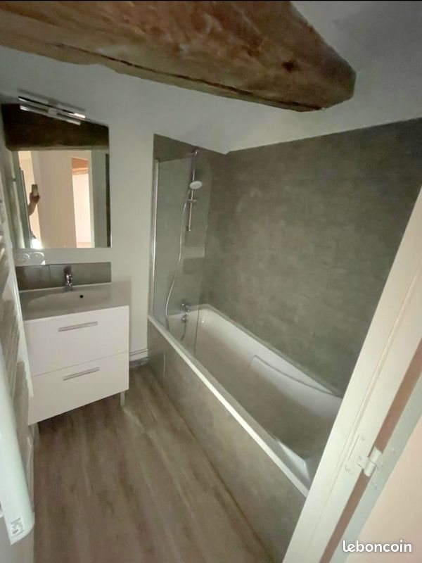 Appartement à louer, 80m², Thoissey