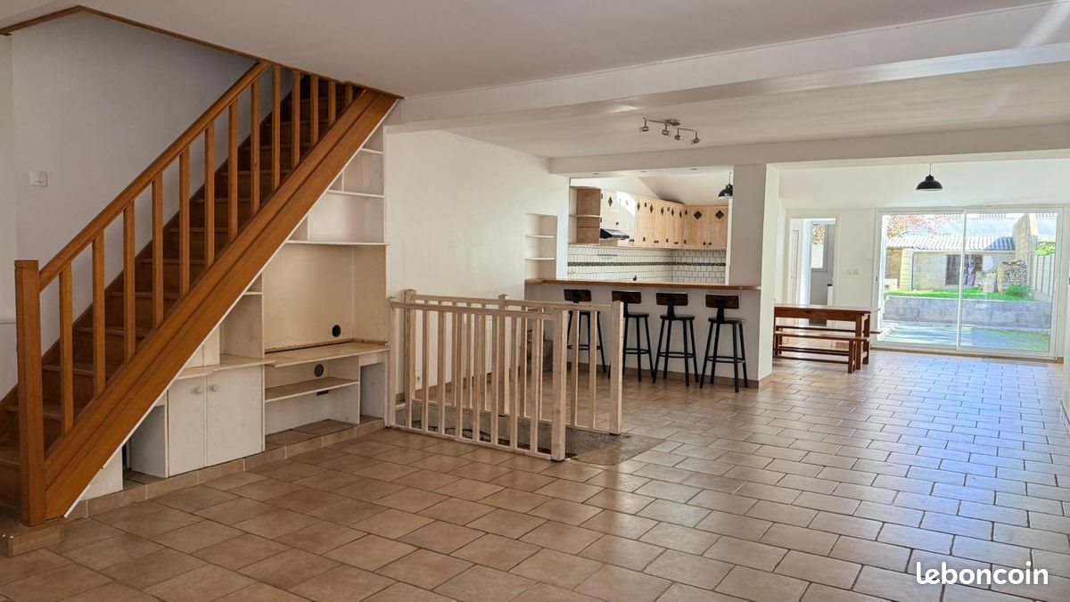 Maison à louer, 120m², Luçon