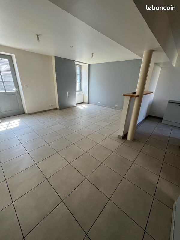 Maison à louer, 101m², Vierzon