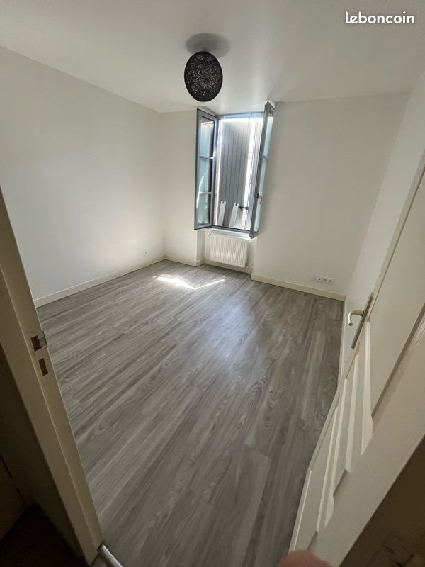 Maison à louer, 101m², Vierzon