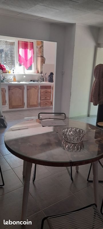 Appartement à louer, 70m², Viviez