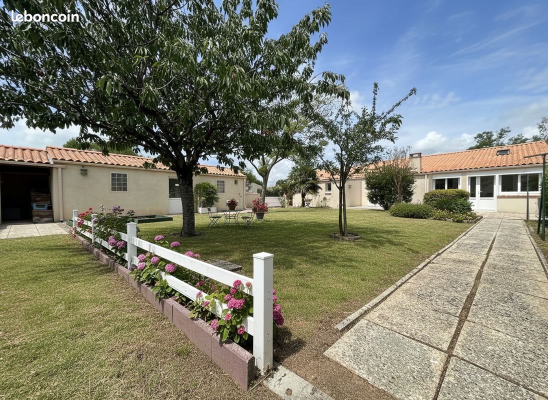 Maison à vendre, 135m², Champagné-les-Marais