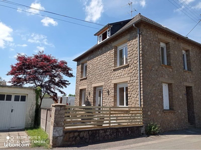 Maison à louer, 110m², Fougerolles-du-Plessis
