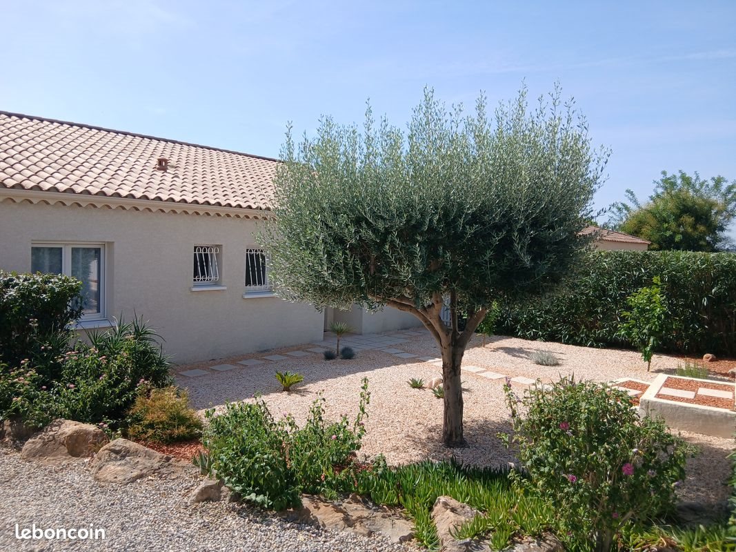 Maison à vendre, 110m², Saint-Geniès-de-Fontedit