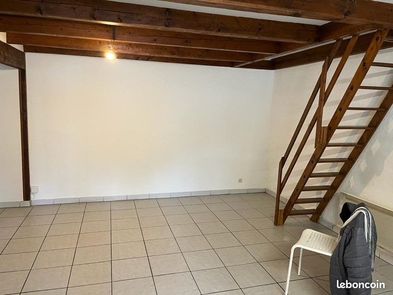 Appartement à louer, 65m², Ambarès-et-Lagrave