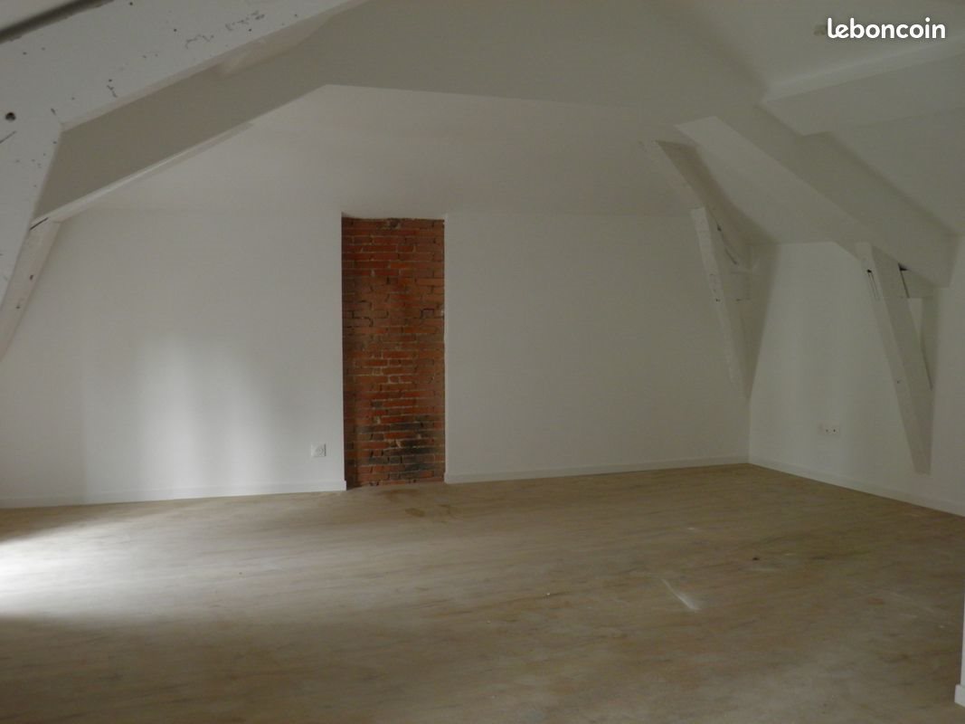 Appartement à louer, 74m², Aurillac