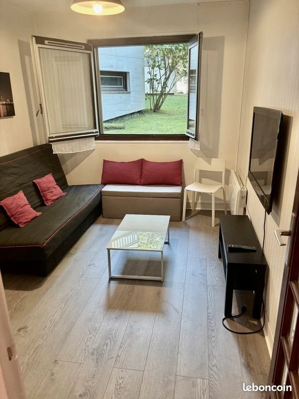Appartement à louer, 17m², Saint-Cloud