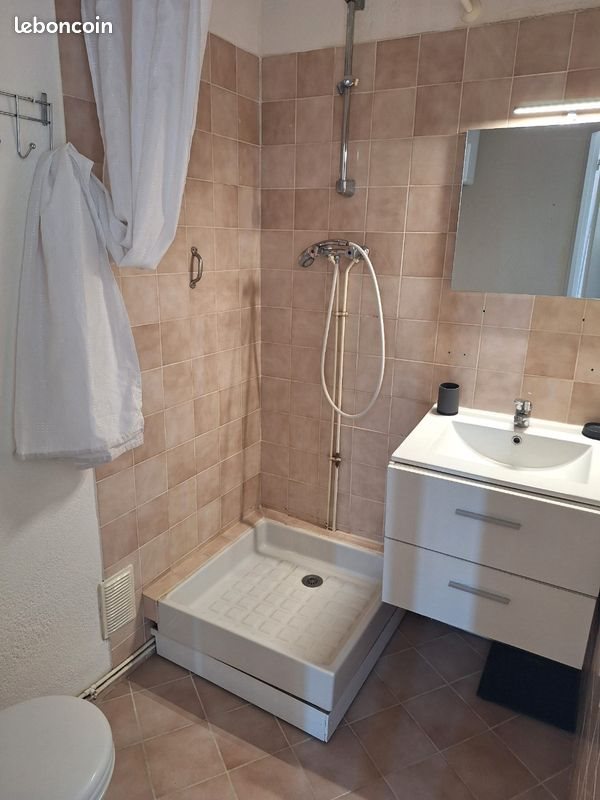 Appartement à louer, 17m², Gréoux-les-Bains