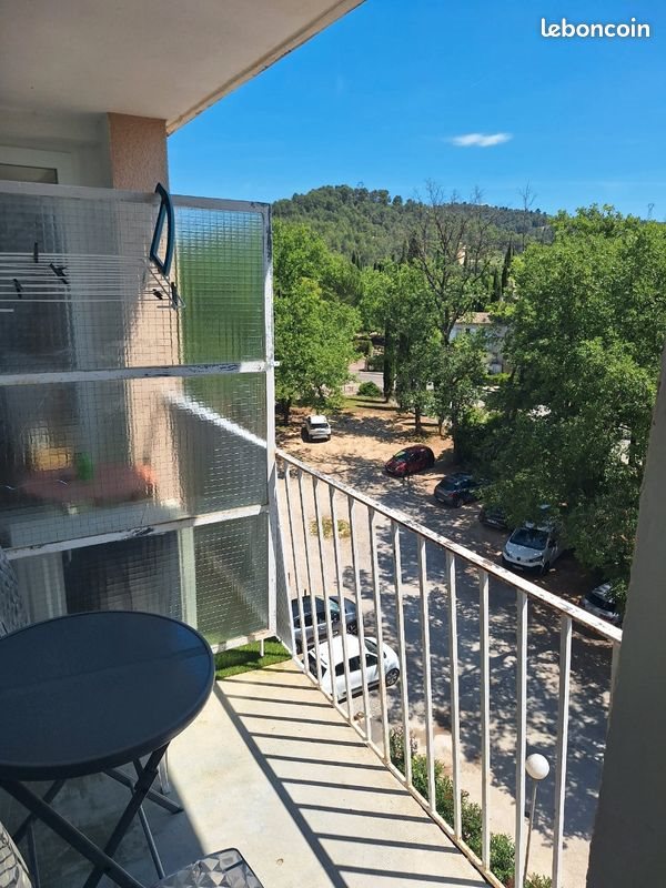 Appartement à louer, 17m², Gréoux-les-Bains