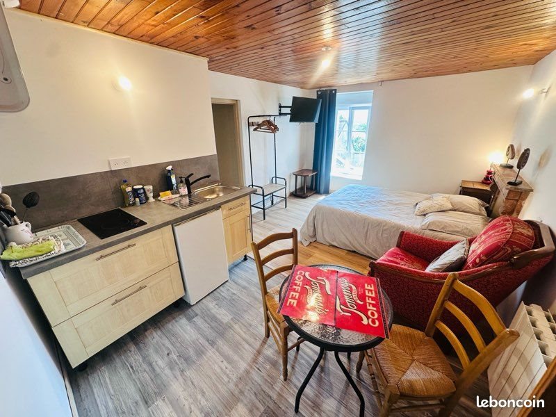 Appartement à louer, 22m², Plomodiern