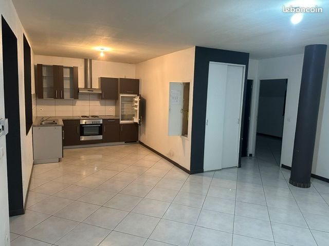 Appartement à louer, 72m², Puttelange-aux-Lacs
