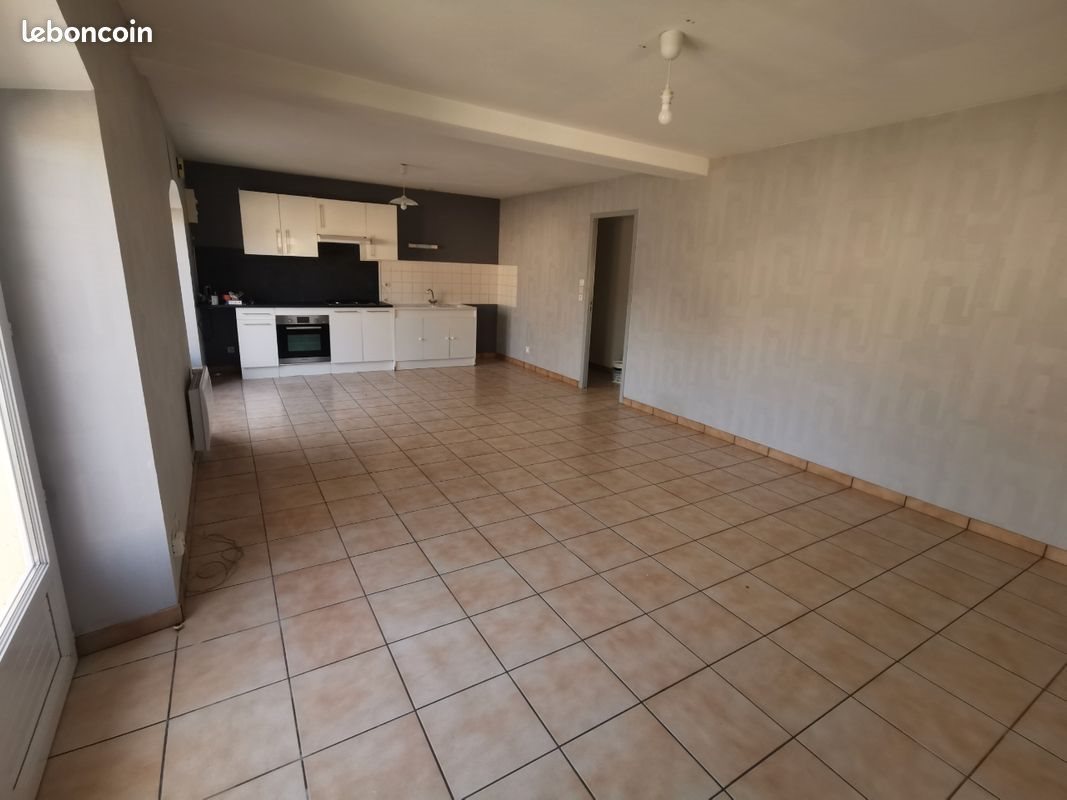Appartement à louer, 50m², Doué-en-Anjou