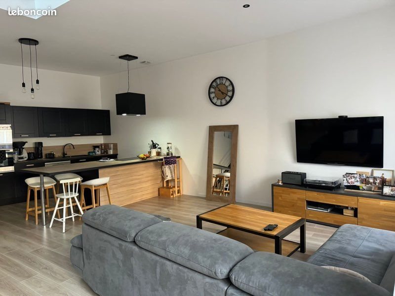 Maison à louer, 110m², Cers
