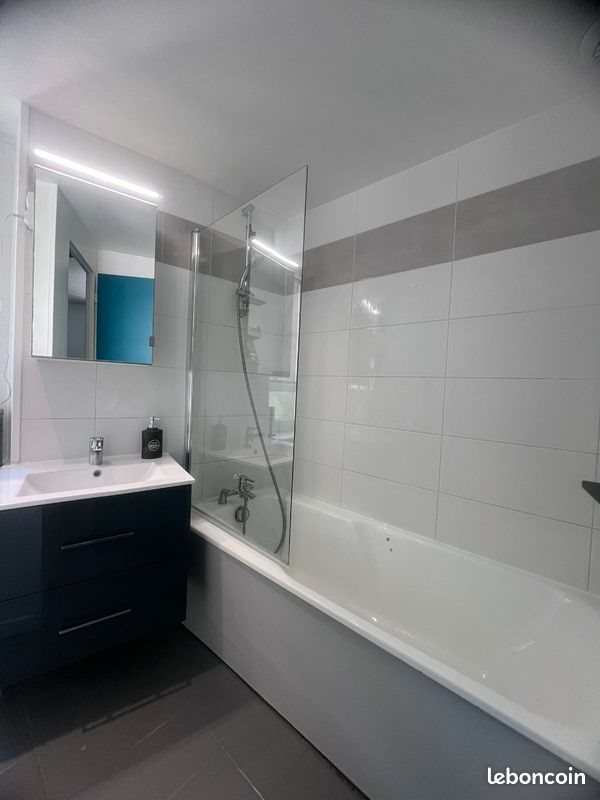 Appartement à louer, 35m², Moirans