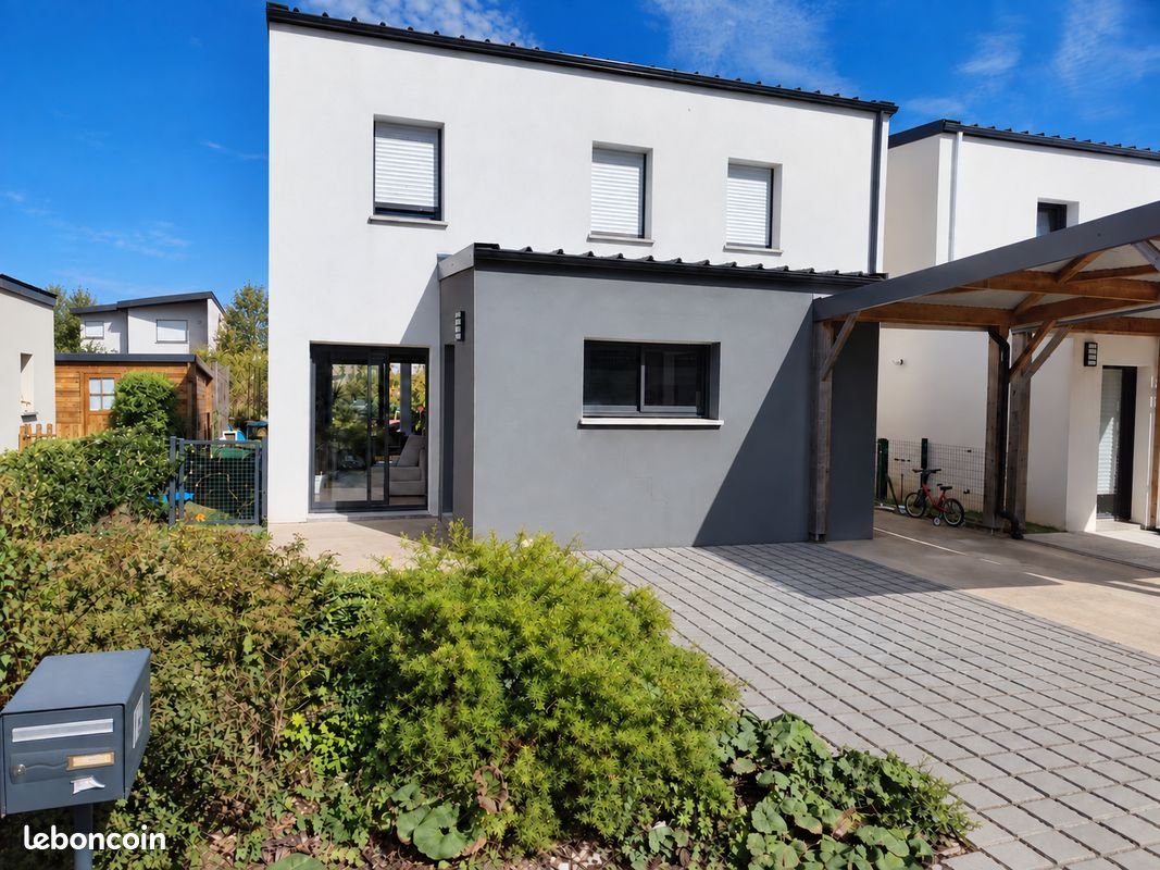 Maison à louer, 115m², Chavagne