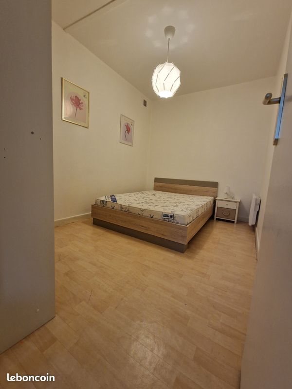 Appartement à louer, 30m², Aurillac