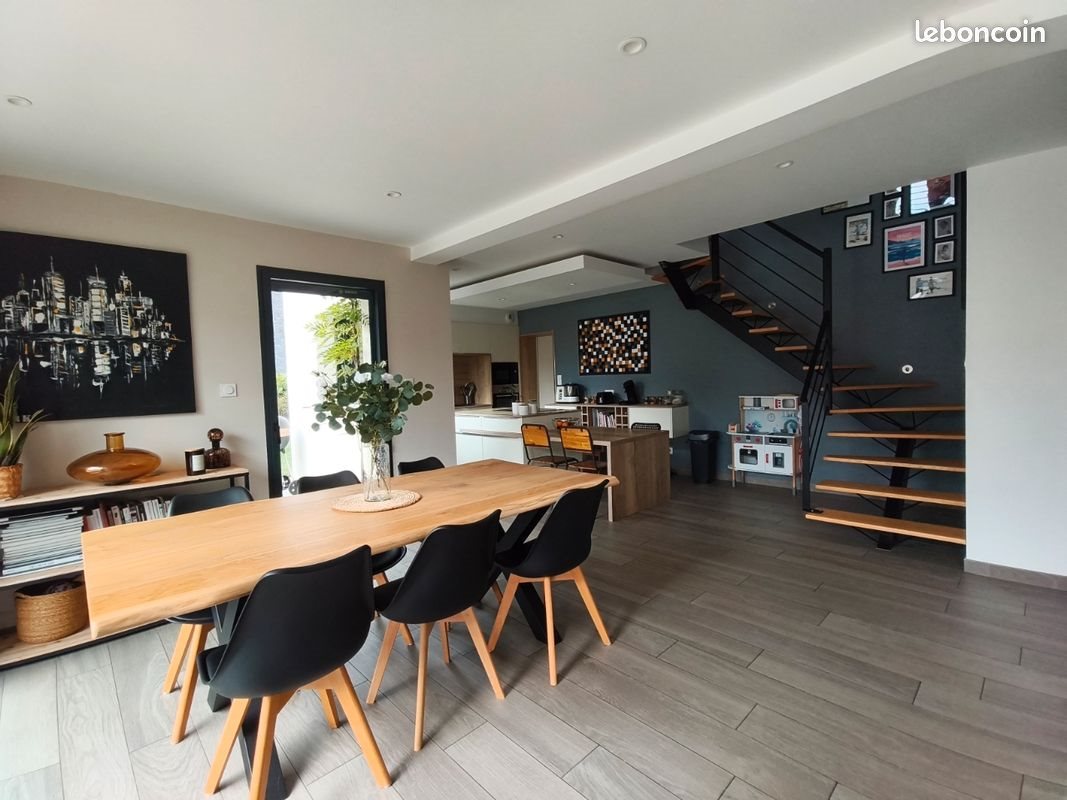 Maison à vendre, 131m², Plabennec
