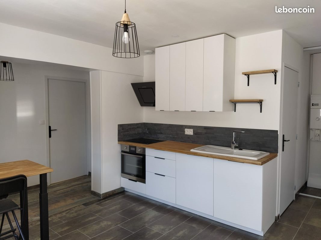 Maison à louer, 35m², La Haie-Fouassière
