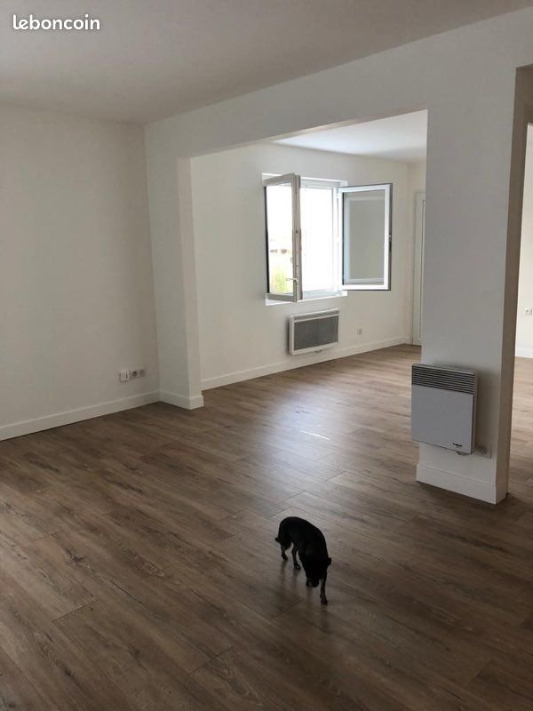 Maison à louer, 125m², Saint-Ciers-sur-Gironde