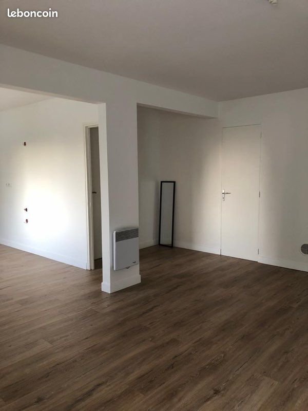 Maison à louer, 125m², Saint-Ciers-sur-Gironde