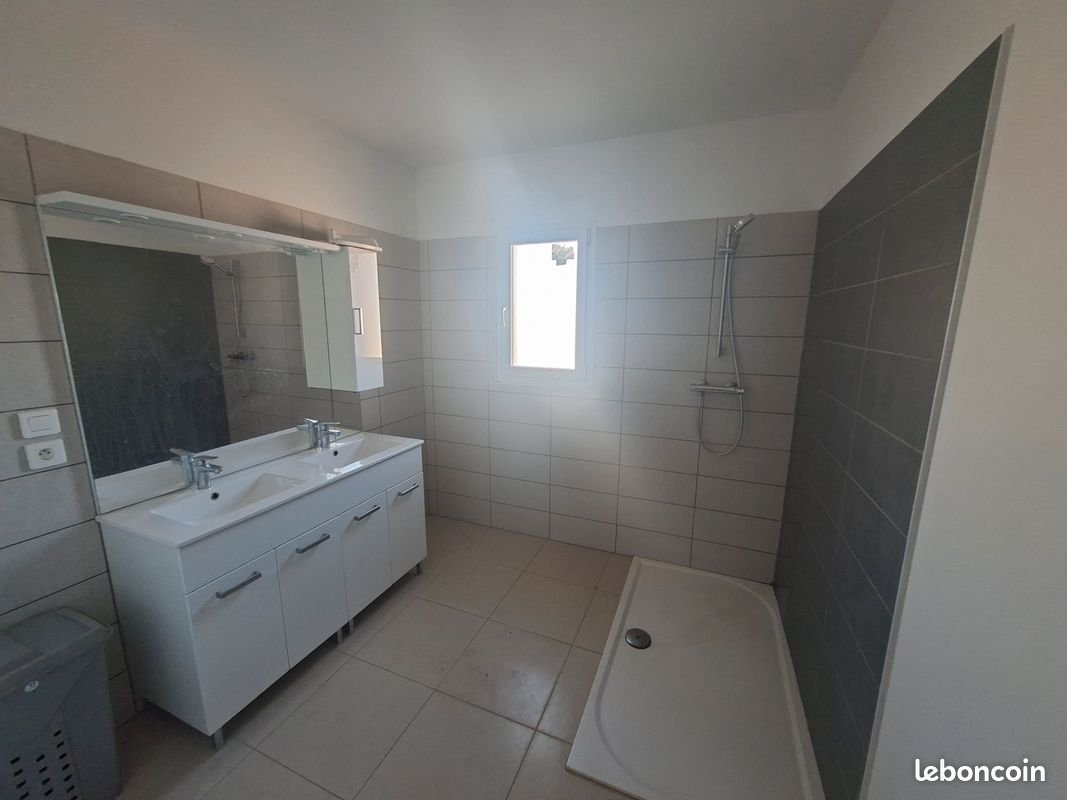 Appartement à louer, 80m², Cuxac-d'Aude