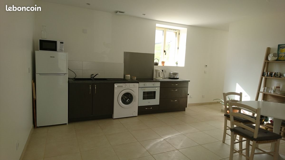 Appartement à louer, 60m², Savigny
