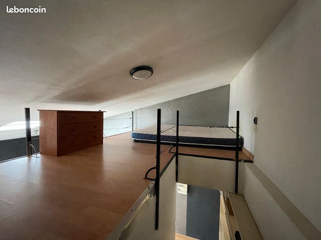 Appartement à louer, 25m², Martigues