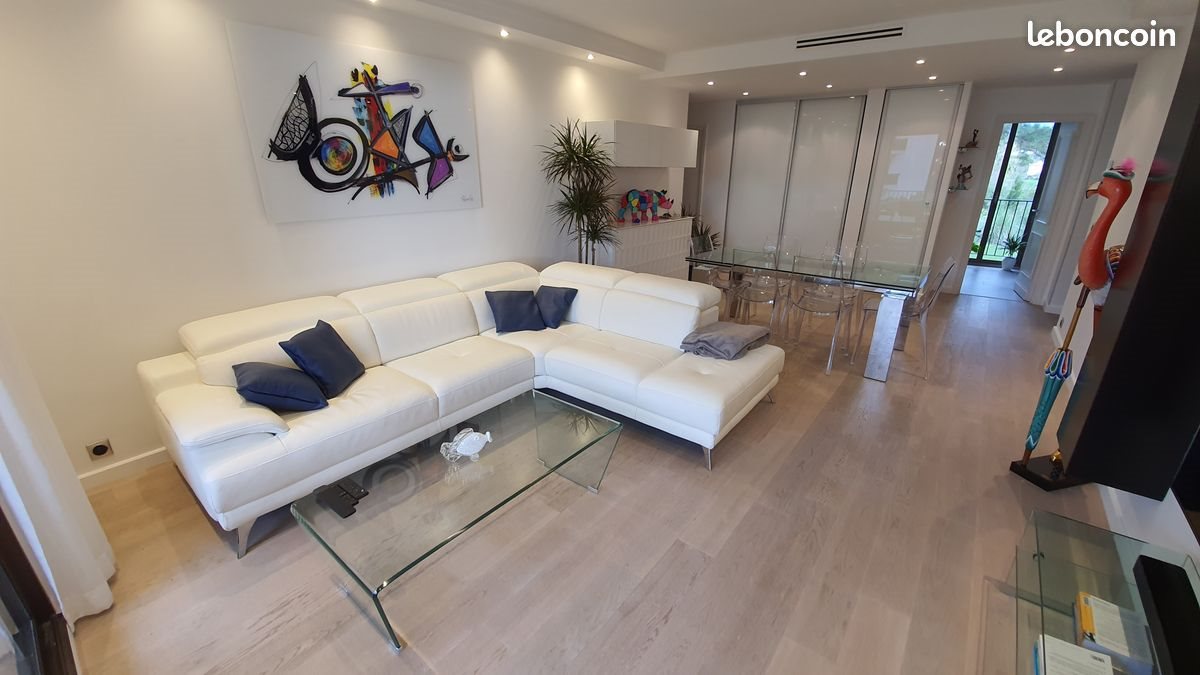 Appartement à louer, 81m², Villeneuve-Loubet