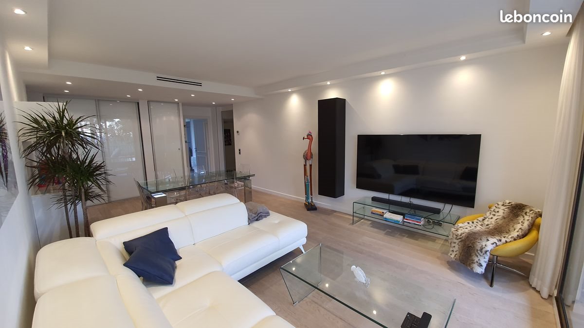 Appartement à louer, 81m², Villeneuve-Loubet
