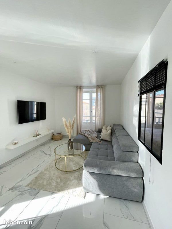 Appartement à louer, 35m², Sète