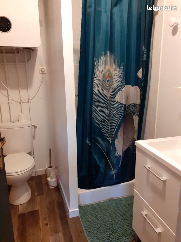 Appartement à louer, 44m², Arpajon-sur-Cère