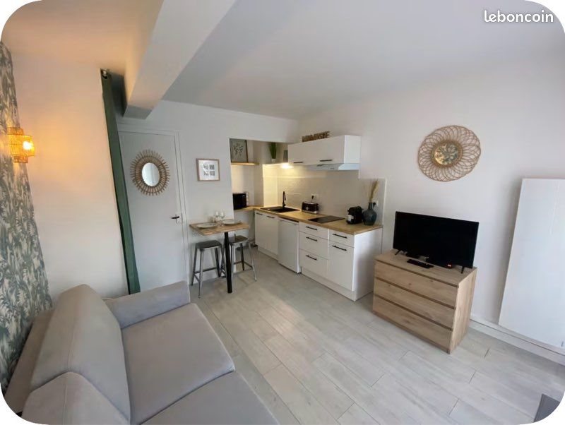 Appartement à louer, 17m², Royan