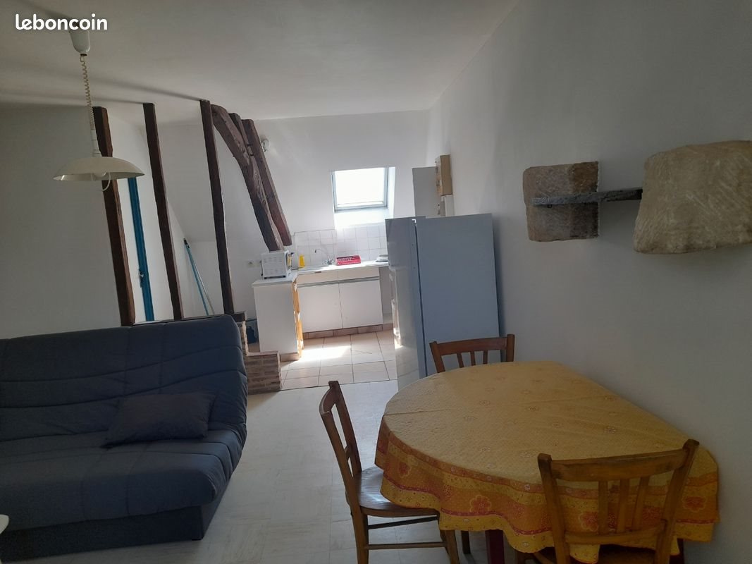 Appartement à louer, 45m², Saint-Amand-Montrond