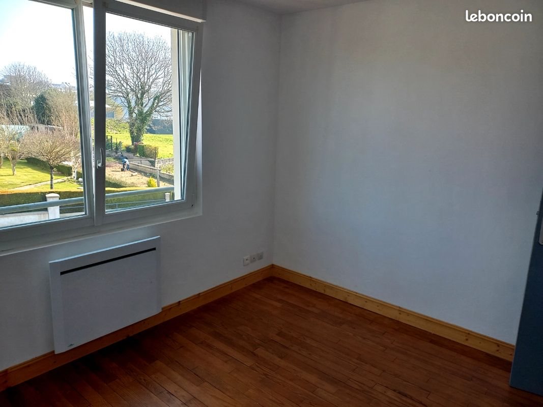 Maison à louer, 85m², Carhaix-Plouguer