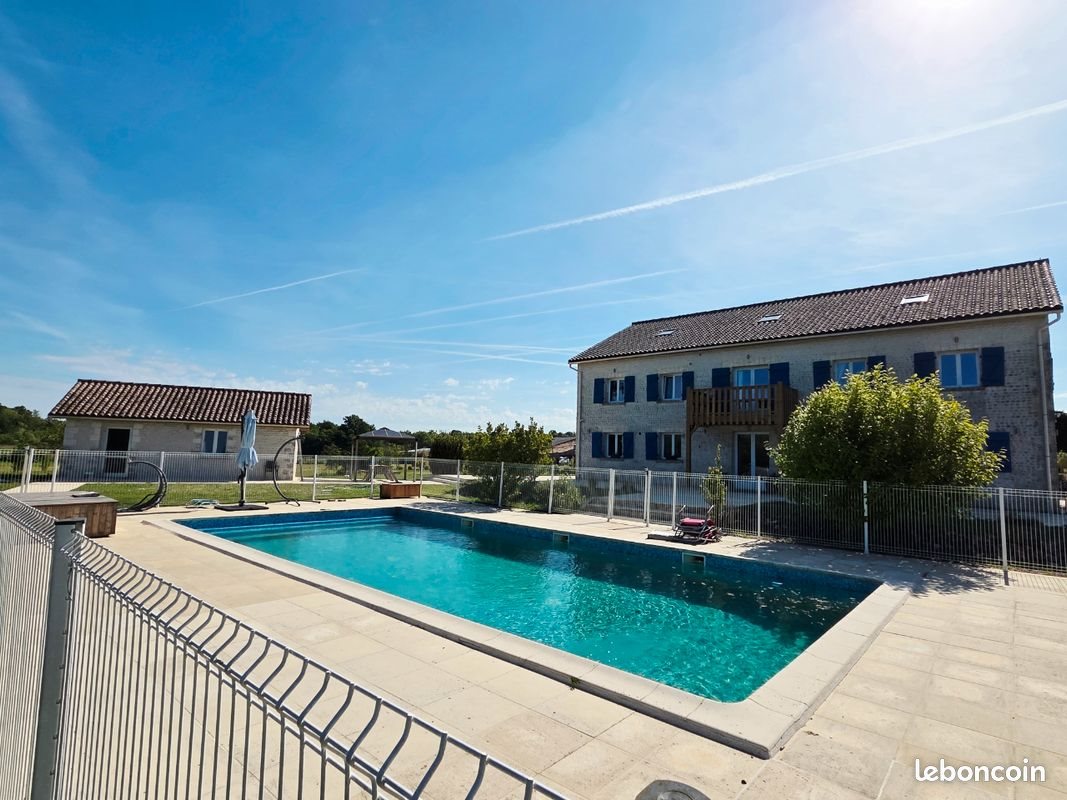 Maison à vendre, 373m², Lorignac