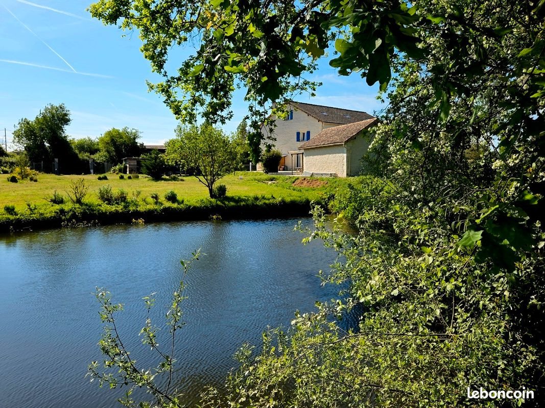 Maison à vendre, 373m², Lorignac