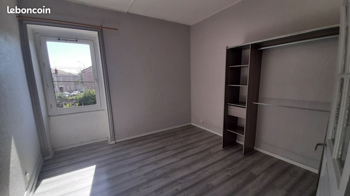 Appartement à louer, 39m², Roanne