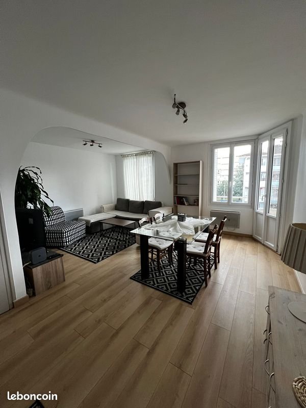 Appartement à louer, 62m², Annecy