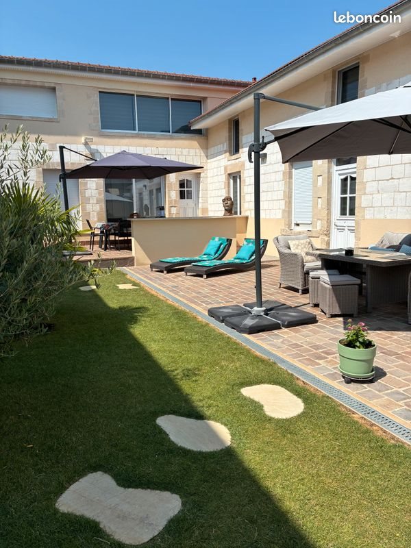 Maison à vendre, 240m², La Veuve