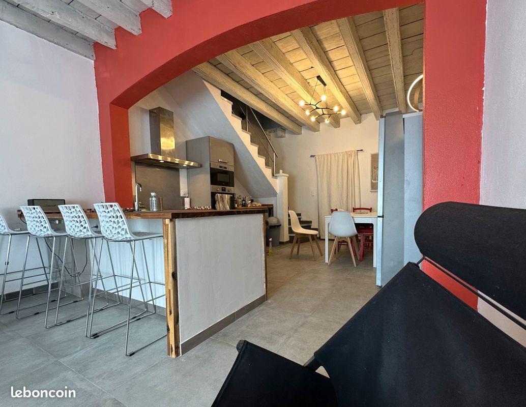 Maison à louer, 16m², Arles