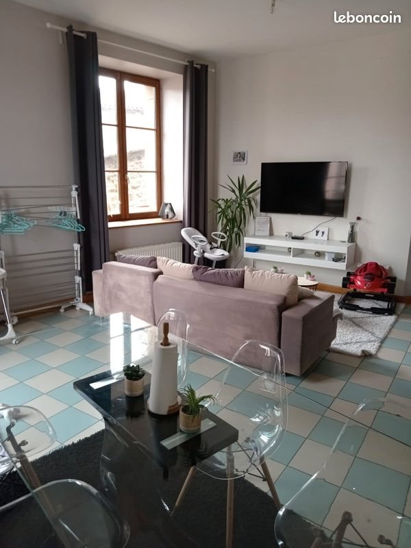 Appartement à louer, 73m², Saint-Symphorien-sur-Coise