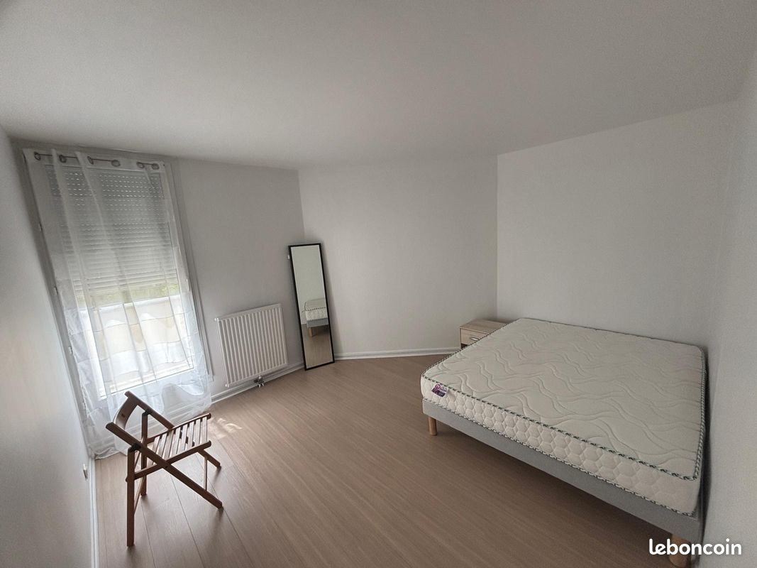 Appartement à louer, 70m², Evry